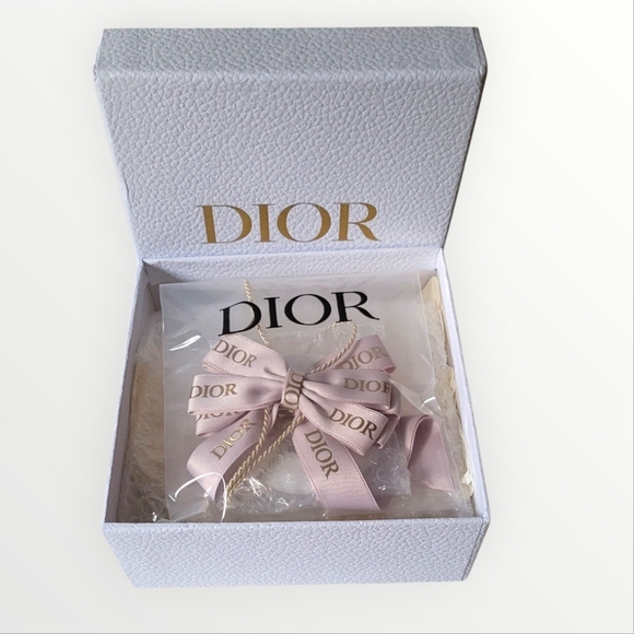 Dior Upcycled GWP Pink Ribbon Perfume Stone Charm Car Ornament Diffuser - Picture 4 of 6